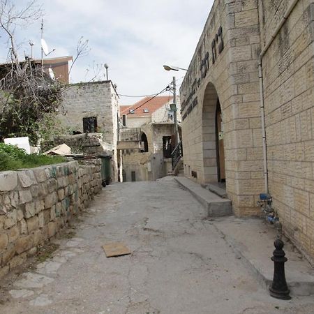 Hametsuda Hotel Safed Exterior foto