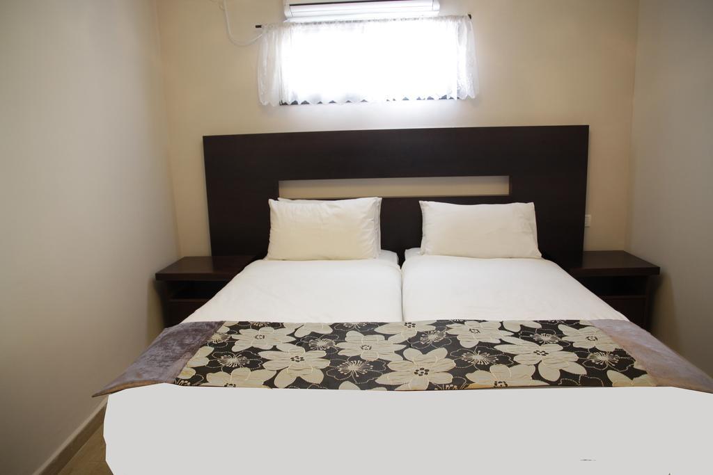 Hametsuda Hotel Safed Quarto foto